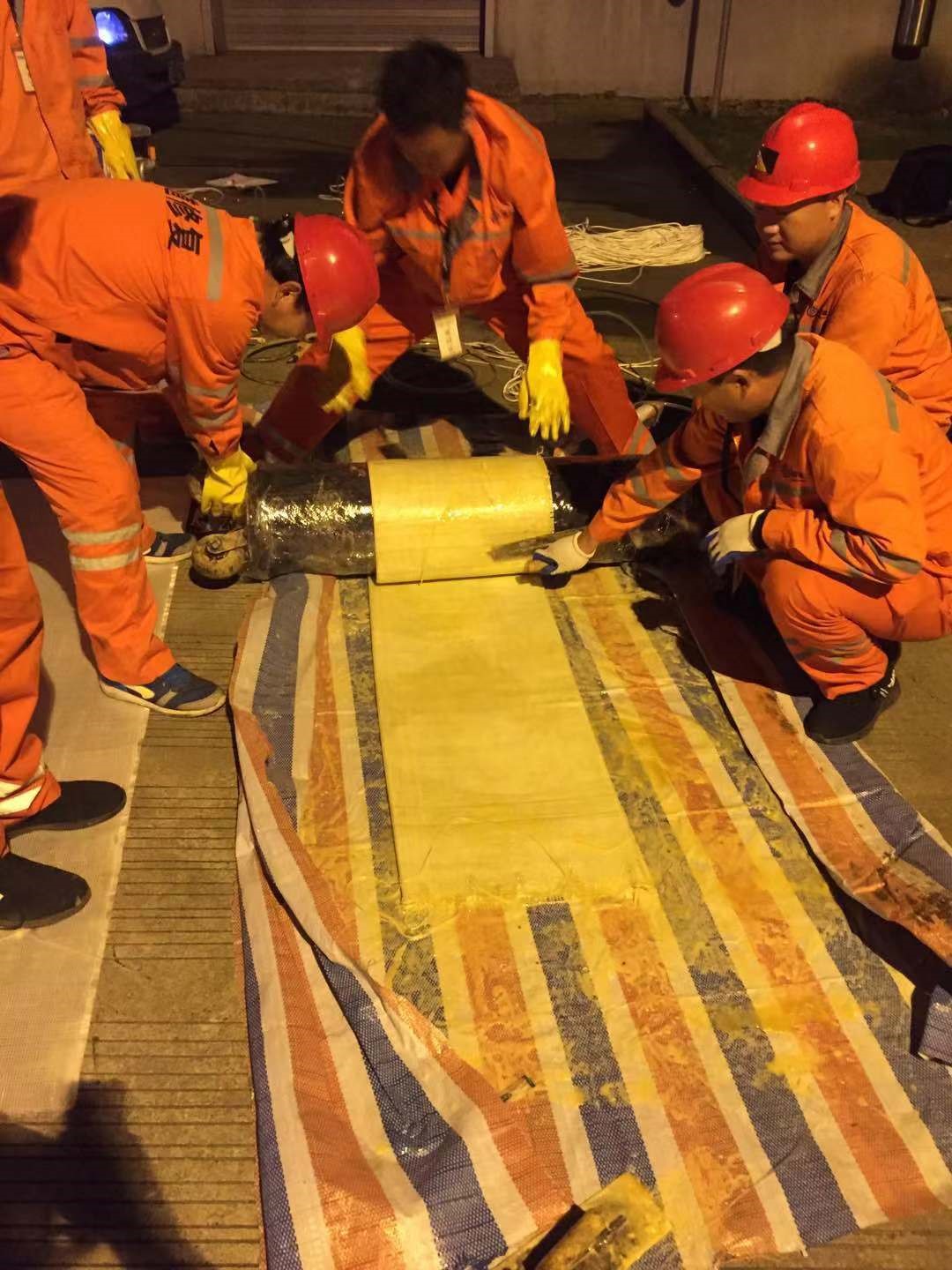 芝罘CIPP局部树脂固化法